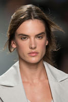 Bottega_Veneta_Spring_2015_Details_3hXsGlqTNXxx.jpg