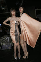 Jean_Paul_Gaultier_Spring_2015_Backstage_ida9tQEriGqx.jpg