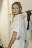 Isabel_Marant_Spring_2015_Backstage__yts28Wc7EMx.jpg