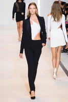 Thierry_Mugler_Spring_2015_ZLFBo9r7hrux.jpg