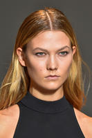 Thierry_Mugler_Spring_2015_Details_1gax5mUC_MRx.jpg