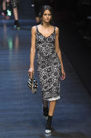 Dolce_Gabbana_Fall_2011_fG1JAGe3auPx.jpg