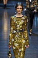Dolce_Gabbana_Fall_2011_VGcxfWmPj_8x.jpg