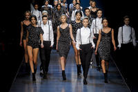 Dolce_Gabbana_Fall_2011_7b7EMstQ3pux.jpg