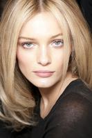 Dolce_Gabbana_Fall_2011_Backstage_m1qaQ5VEWMVx.jpg