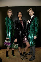 Dolce_Gabbana_Fall_2011_Backstage_MlEZKhBDoJqx.jpg