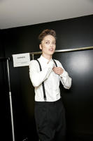 Dolce_Gabbana_Fall_2011_Backstage_btxPpnqOR1wx.jpg