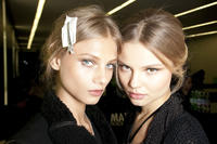 Dolce_Gabbana_Fall_2011_Backstage__5pkSrJxoHdx.jpg