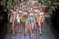 Dolce_Gabbana_Spring_2013_PrqGGQsKdijx.jpg