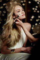 candice_swanepoel_behind_the_scenes_for_max_factor_skin_luminizer_foundation10.jpg