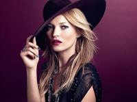 low_Kate_Urban_Bohemian_Secondary_Model_Shot_R_ISO39L.jpg