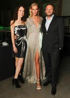 Iris_van_Herpen_Anja_Rubik_Arnaud_de_Saignes.jpg