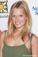 tonigarn_may12012.jpg