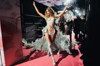 tommy_ton_victorias_secret_fashion_show_29.jpg