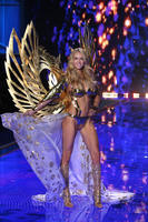 britain_victorias_secret_show_1.jpg