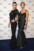 1708138_adriana_lima_et_karolina_kurkova_950x0_2.jpg