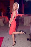 1707042_karolina_kurkova_lors_de_la_soiree_950x0_2.jpg