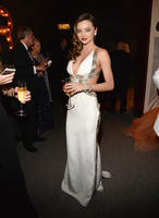 54eadf9e8a2fdf6464601fee_oscar_party_2015_miranda_kerr.jpg