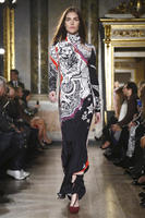 Emilio_Pucci_RTW_FW15_Milan_5333_1425166319_bigt.jpg