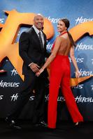 irina_shayk_hercules_premiere_in_berlin_10.jpg