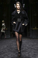Balmain_RTW_FW15_Paris_2016_1425569517_bigthumb.jpg