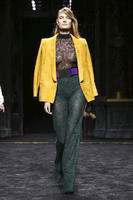 Balmain_RTW_FW15_Paris_2030_1425569540_bigthumb.jpg