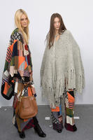 Chloe_Fall_2015_Backstage_fB6EYt0fXNCx.jpg
