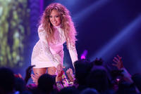 Jennifer_Lopez__2015_Nickelodeon_Kids_Choice_Awards__08.jpg
