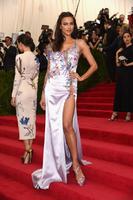 irina_shayk_at_met_gala_2015_in_new_york_hd_wallpapers_1.jpg
