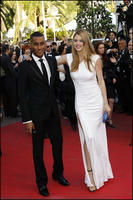 Doutzen_Kroes_The_Beaver_HQWorld__82_.jpg