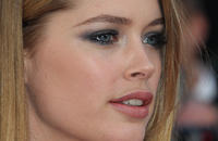 Doutzen_Kroes_The_Beaver_HQWorld__27_.jpg