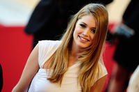 Doutzen_Kroes_The_Beaver_HQWorld__147_.jpg