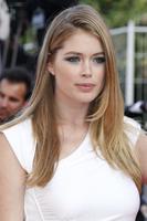 Doutzen_Kroes_The_Beaver_HQWorld__124_.jpg