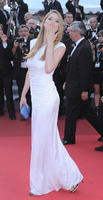Doutzen_Kroes_The_Beaver_HQWorld__131_.jpg