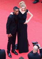 60254_Doutzen_KroesLa_Conquete_Premiere_Cannes_012_123_555lo.jpg