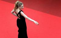 60337_Doutzen_KroesLa_Conquete_Premiere_Cannes_021_123_440lo.jpg