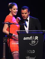 55312_Tikipeter_Doutzen_Kroes_amfAR_Cinema_Against_AIDS_Gala_030_123_855lo.jpg
