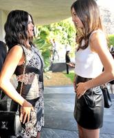 Miranda_Kerr_and_Selena_Gomez.jpg