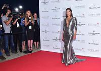 EvaLongoriaGlobalGiftGala_02.jpg