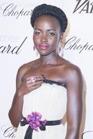 FanBingbing_LupitaNyongo_04.jpg