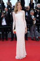 MelanieLaurent_CharlotteLeBon_AnaBeatrizBarros_08.jpg