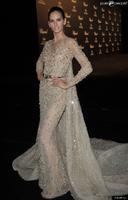 1825019_izabel_goulart_people_agrave_la_950x0_1.jpg