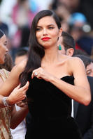 Goff_Adriana_Lima_O_2625878.jpg