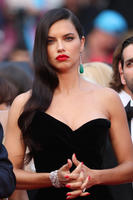 Goff_Adriana_Lima_O_2625880.jpg