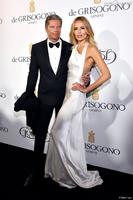 1826028_natasha_poly_et_son_mari_peter_bakker_950x0_1.jpg