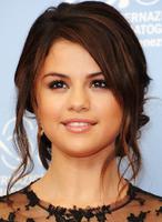 Selena_Gomez_net_worth.jpeg