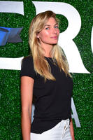 JessicaHart090815_04.jpg