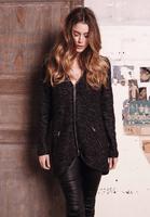 DoutzenKroesRepeatCashmere06.jpg