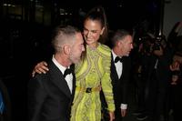 alessandra_ambrosio_hot_in_dress_arriving_at_amfar_milano_2015_in_milano_7.jpg