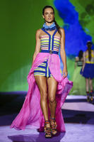 DSquared2_Wear_Spring_Summer_2016_Milan_1933_1443296153_bigthumb.jpg